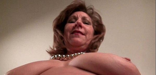  Mature mom unleashes her naughty side